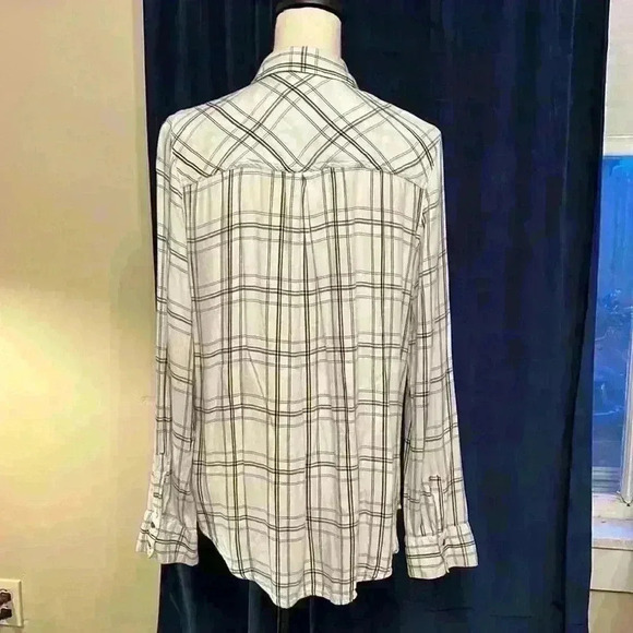 Tinsel White Black Plaid Button Down V Neck Size L Roll Tab - Picture 4 of 7
